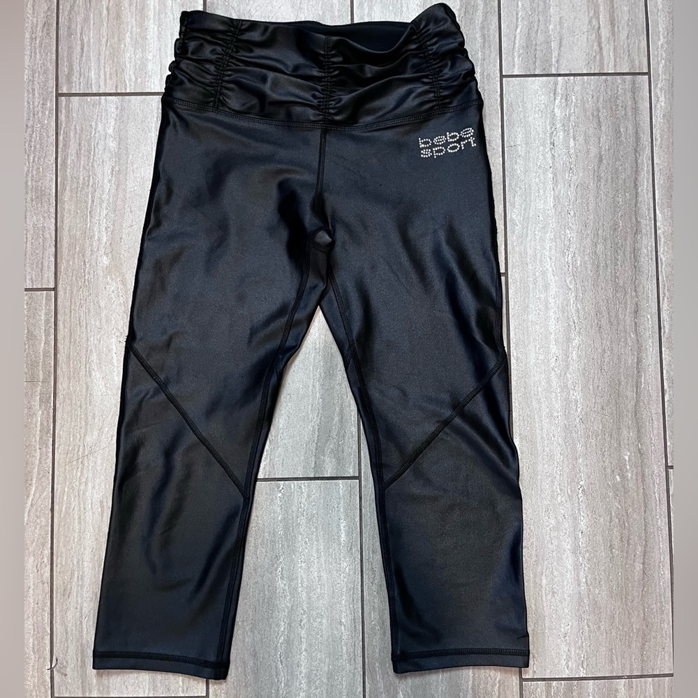 Bebe black Capri Black sports wear pants Size Small
